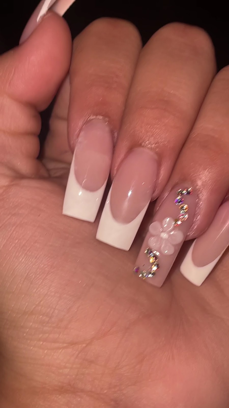 Inside Fabulous Nails Spa and Lashes